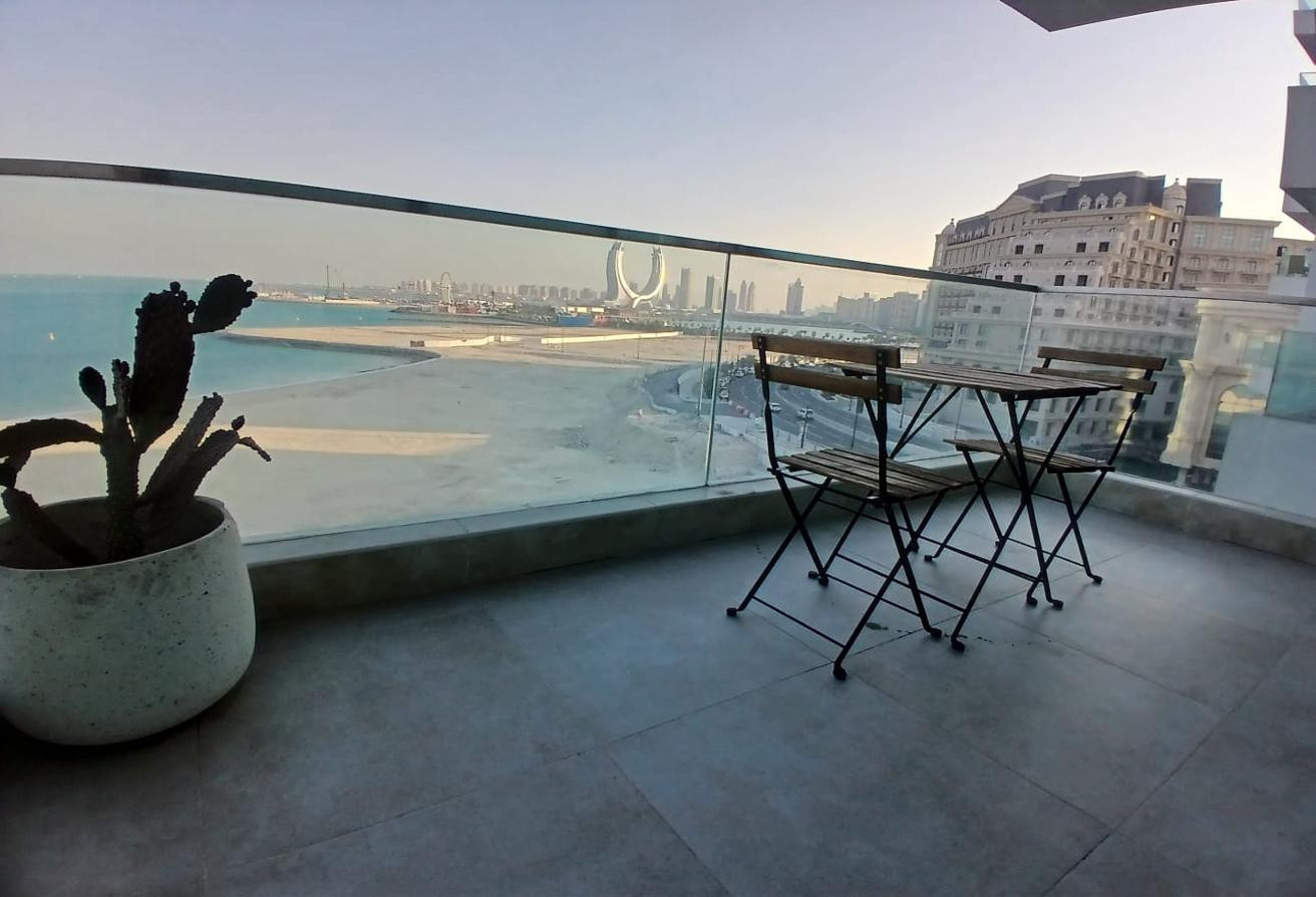 Full sea view / near vendom mall / one bedroom