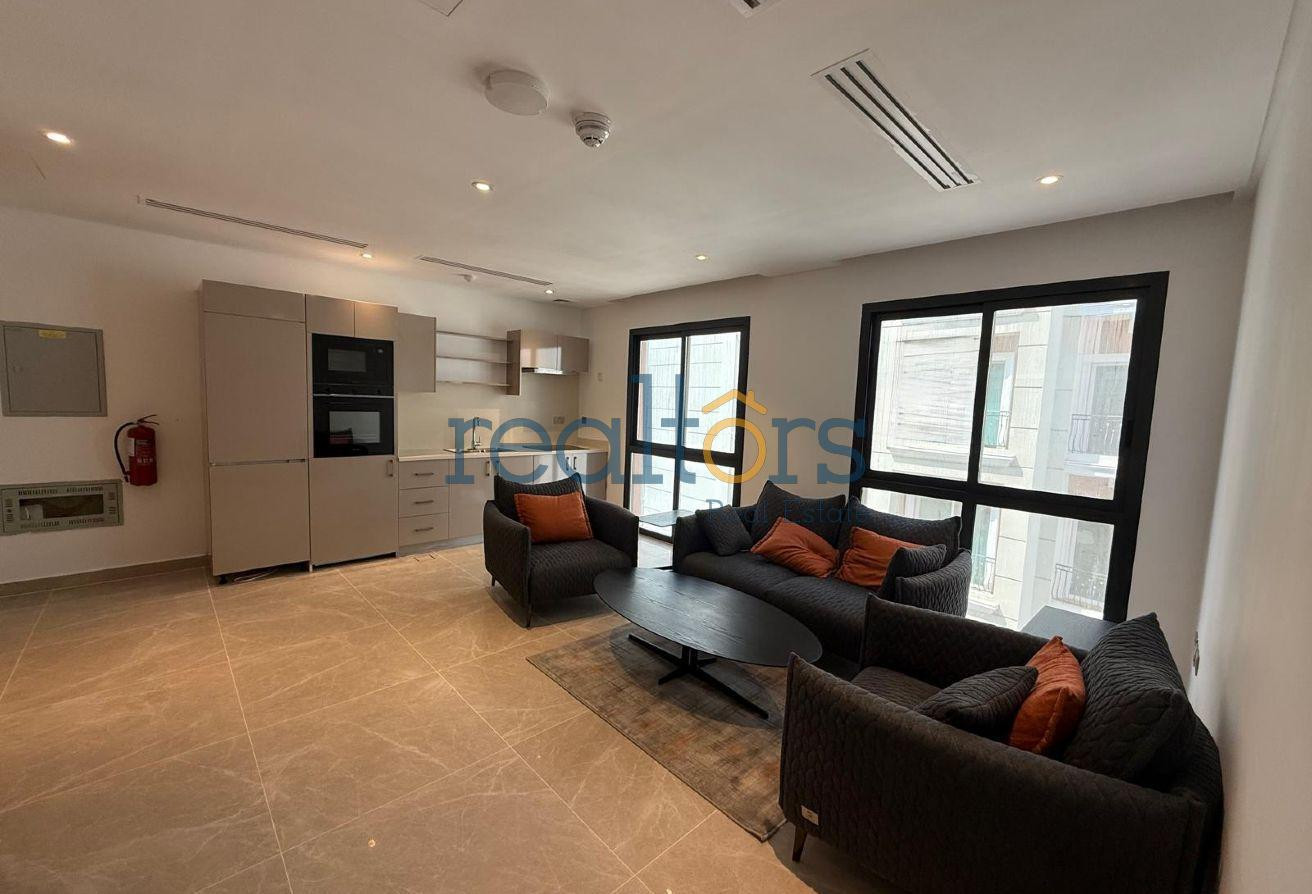 Modern 1BR Flat with City View