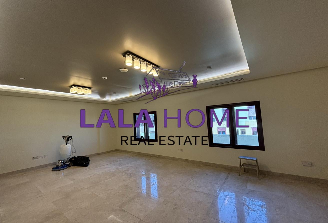 Modern 2br| SF | french balcony |including AC