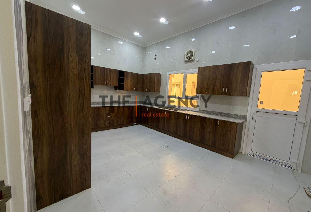 Villa for Sale – Umm Qarn - Villa in Umm Qarn