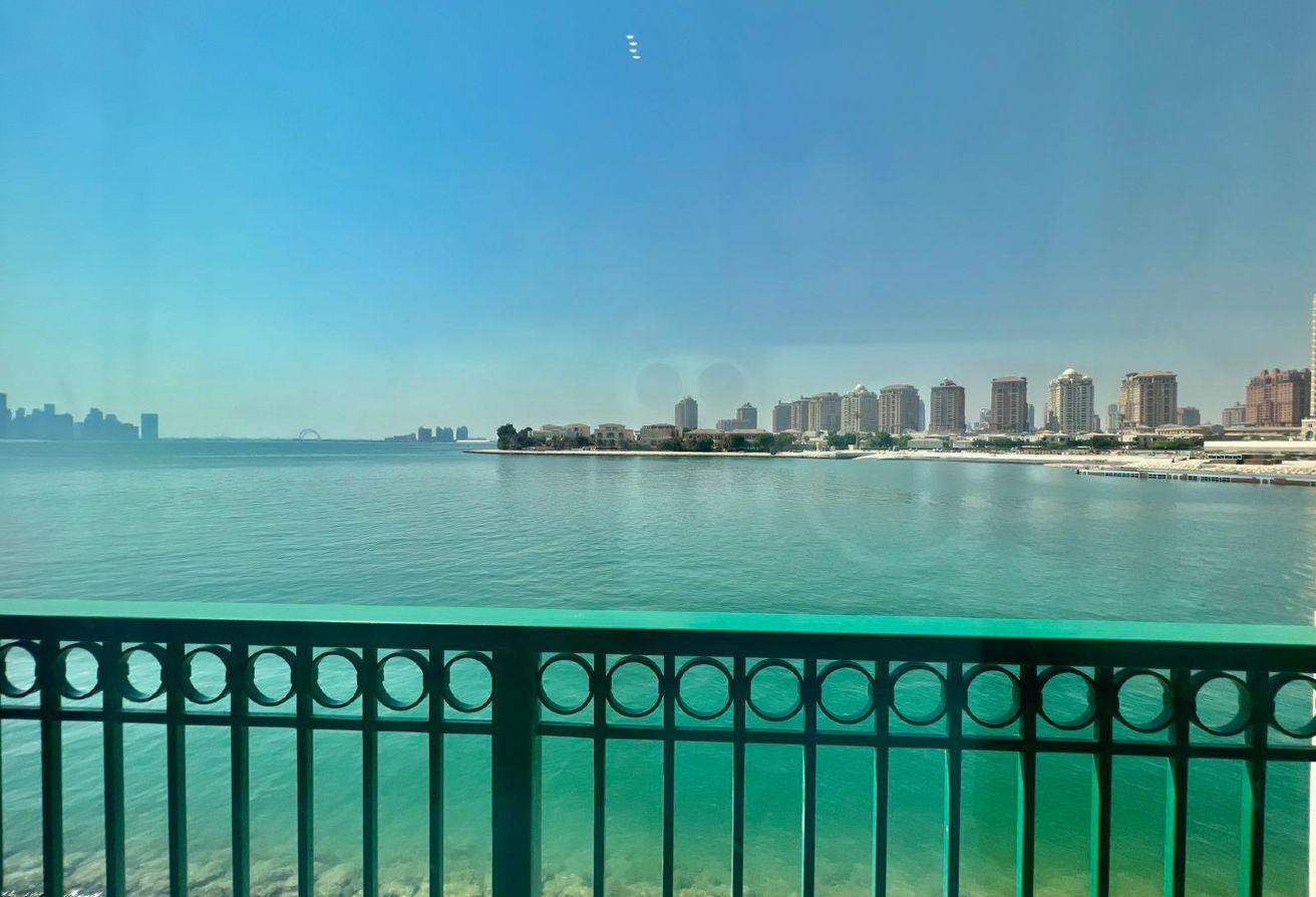 Elegant chalet for rent / direct acess beach / - Townhouse in Viva East