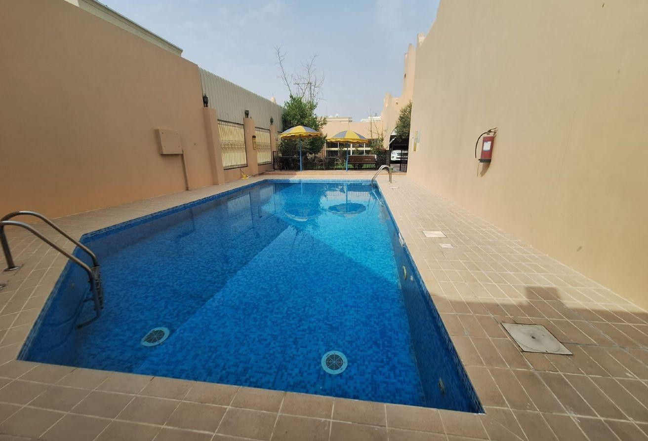 4BHK + Maid Room Compound Villa In Old Airport. - Villa in Old Airport Road