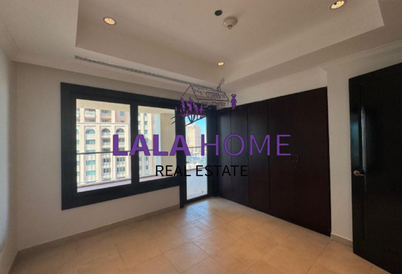 For Sale!!! 2 Br | SF | Big Balcony | Title Deed - Apartment in East Porto Drive