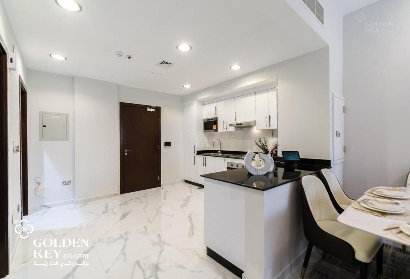 Modern Design ✅ Great Location | Large Layout - Apartment in Fox Hills