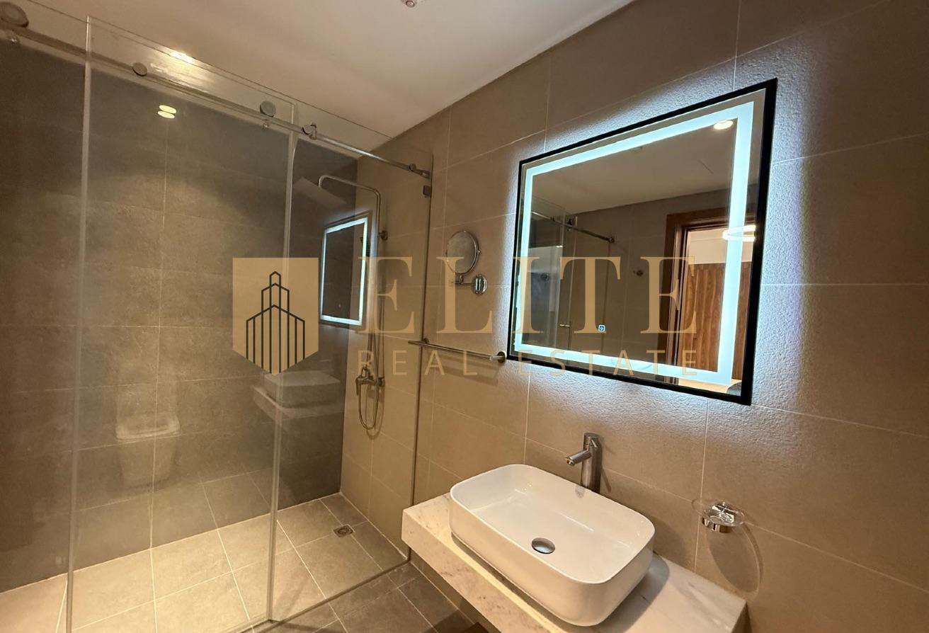 Brand New Luxurious Studio Apt | beach access - Studio Apartment in West Porto Drive