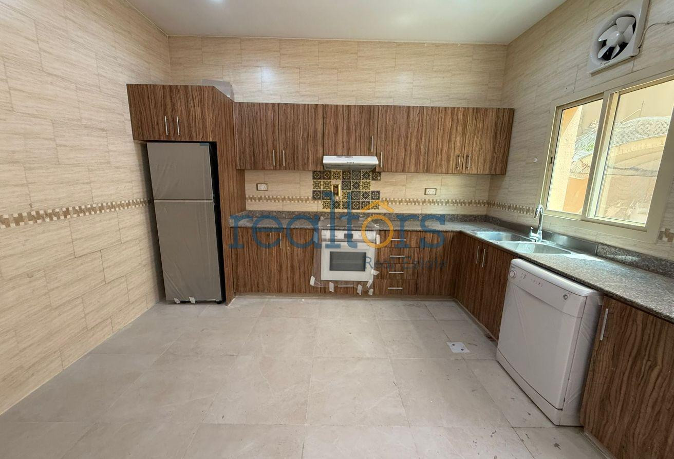 Compound Villa for Rent – Al Aziziyah - Compound Villa in Al Numan Street