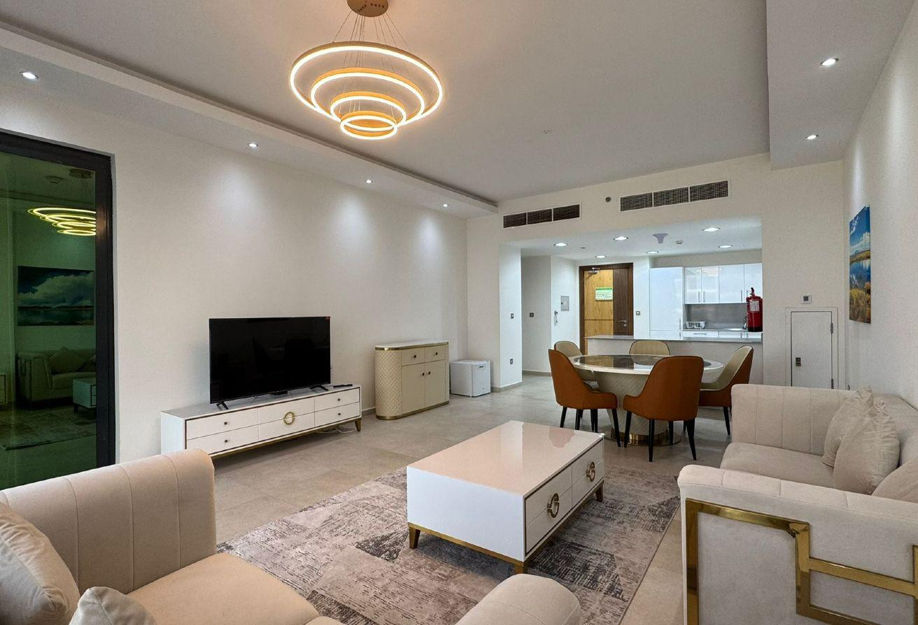 Premium 1BHK Apartment | Balcony with Sea View - Apartment in Marina District