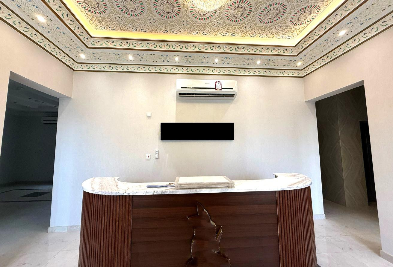 BIG LUXURY NEW 9BR VILLA FOR SALON+LICENSE - Villa in Umm Qarn
