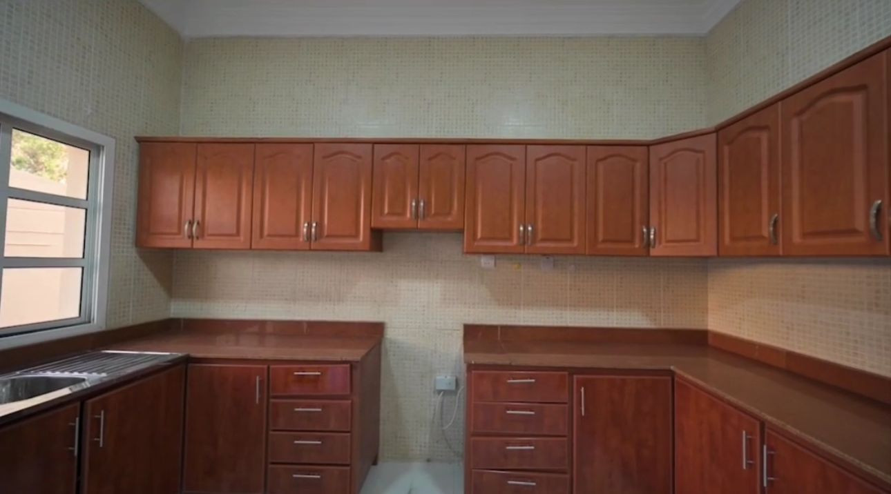 Elegant | 4BHK | With Maid Room | Compound Villa - Compound Villa in Umm Al Seneem Street