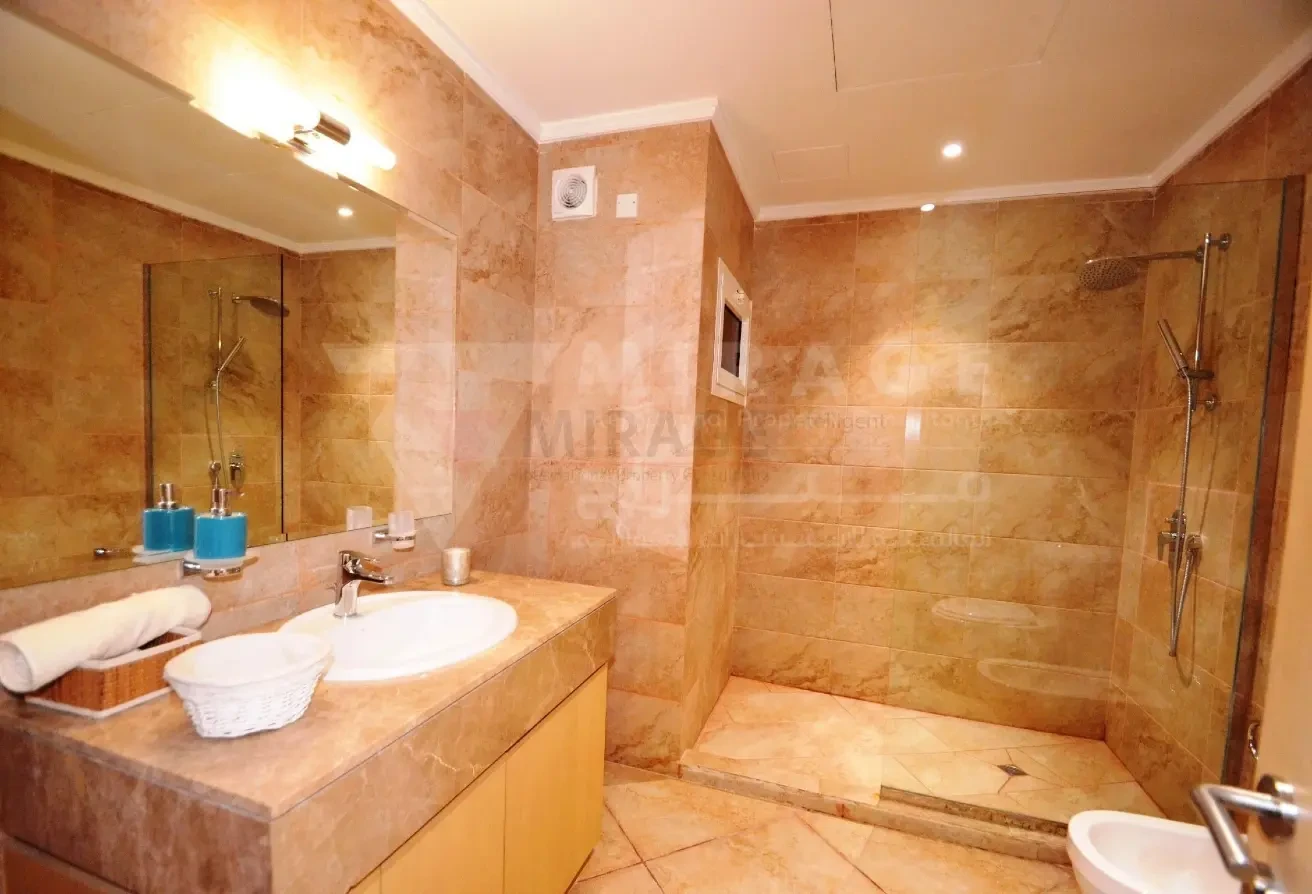3 Bedroom Fully Furnished Villa Near Villagio Mall - Villa in AlMuraikh