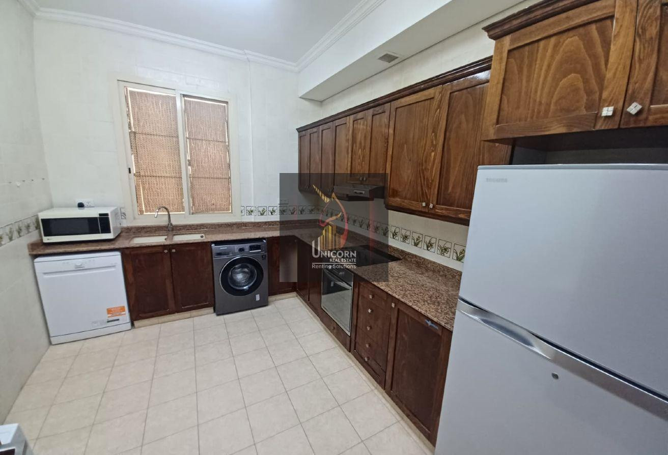 Well-Kept 2- Bedroom| Furnished|GYm-Kids Play Area - Apartment in Al Sadd Road