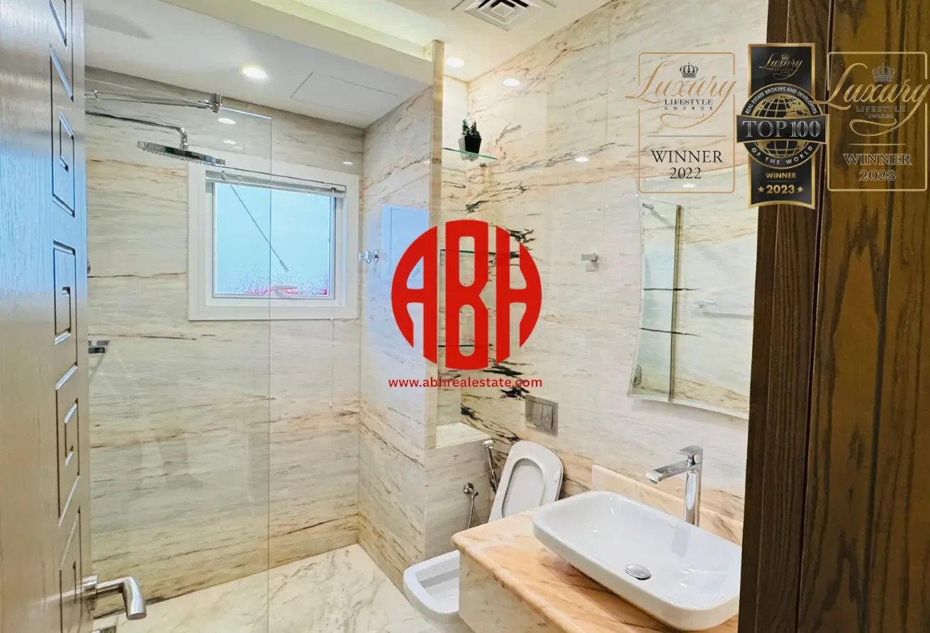 SPACIOUS 3 BEDROOM VILLA + MAID | ELITE COMMUNITY - Compound Villa in Al Waab Street