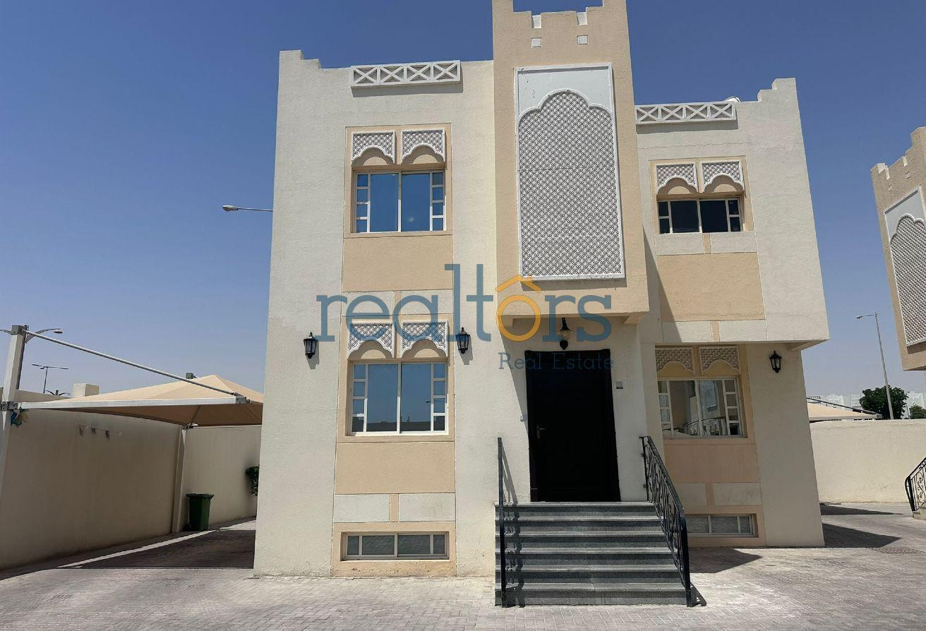Stylish &amp; Elegant 3BR Villa in Al Waab - Compound Villa in Curlew Street
