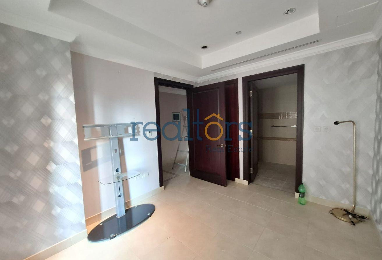 Beautiful Townhouse 4 plus maid with amenities - Townhouse in Porto Arabia Townhouses