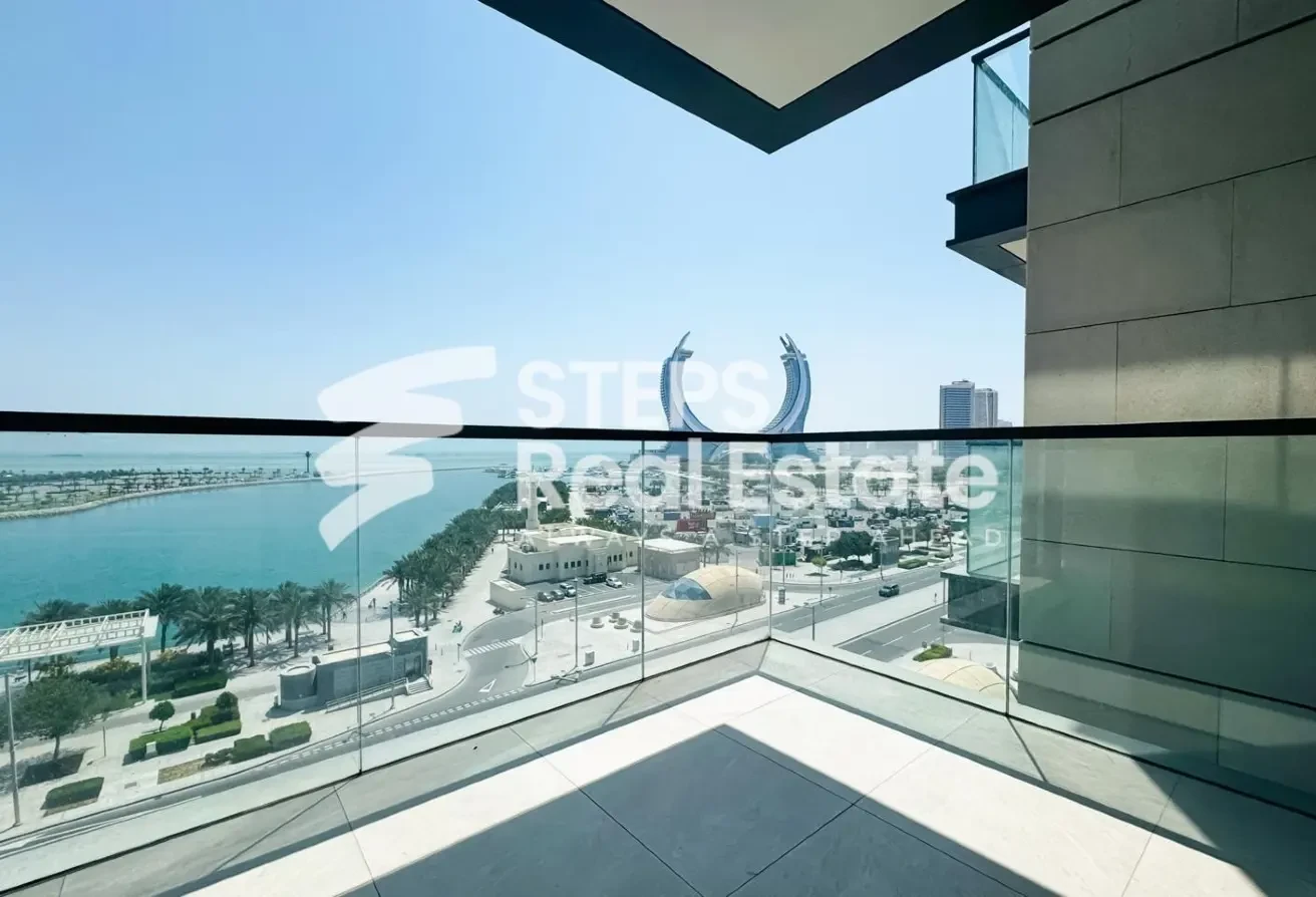 Brand New Luxurious Apartment with Bills Included - Apartment in Marina Tower 02