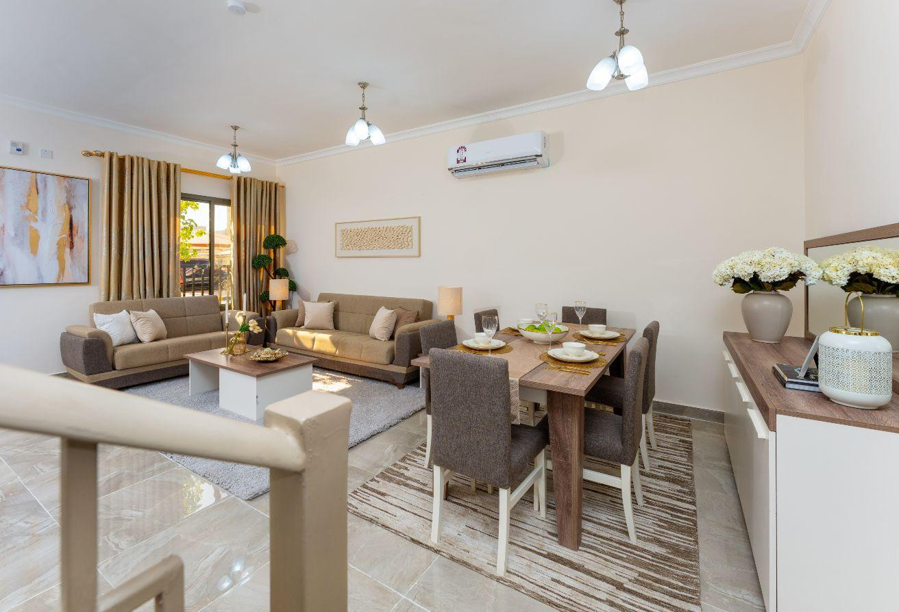 فيلا في الوكير خلف الجامع الكبير