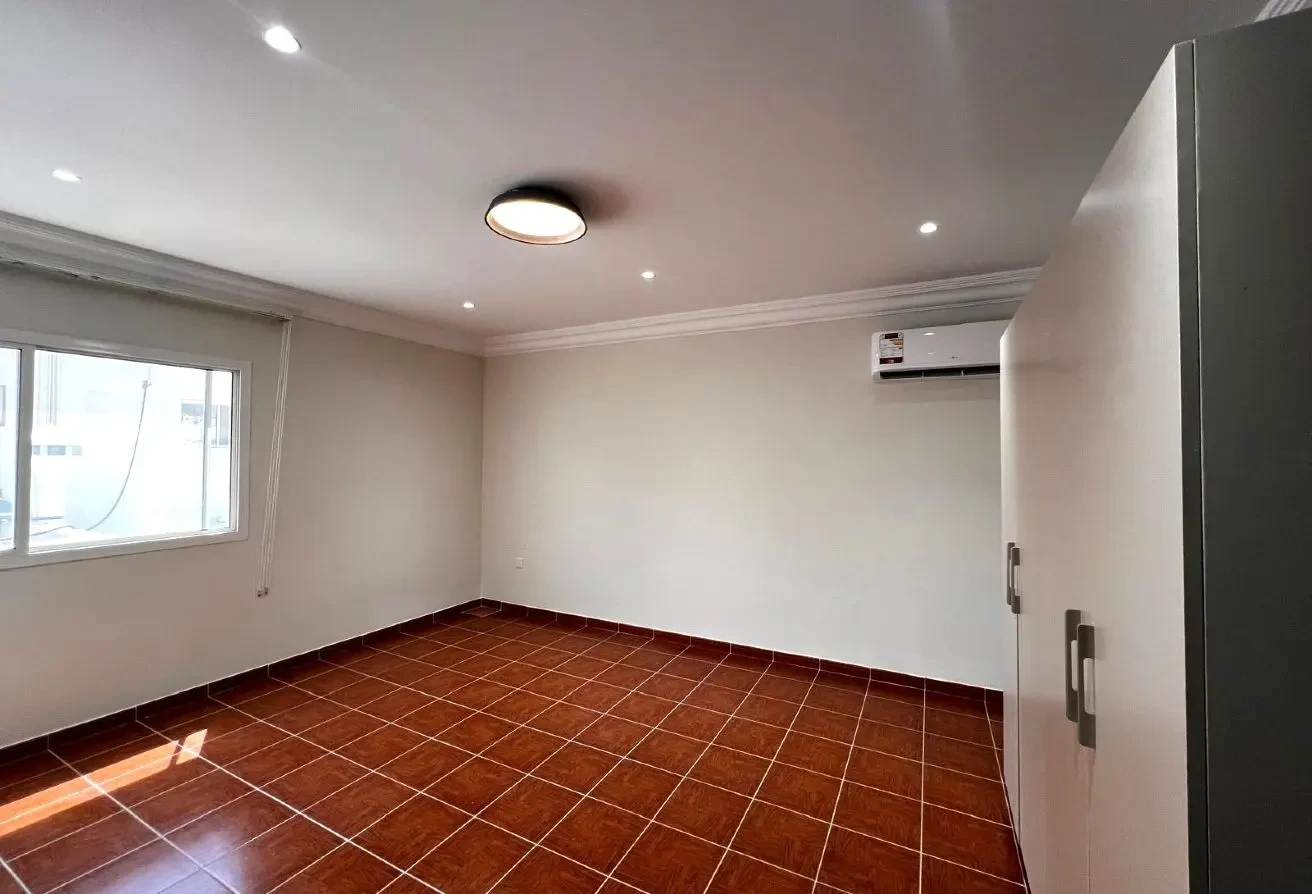 ELEGANT SPACIOUS 6BR STANDALONE VILLA - Villa in Al Maamoura