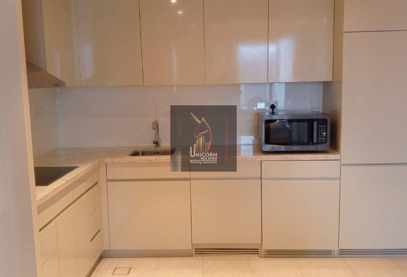 Stunning 2-Bedroom | Walk-In Closet | All Inc - Apartment in West Bay