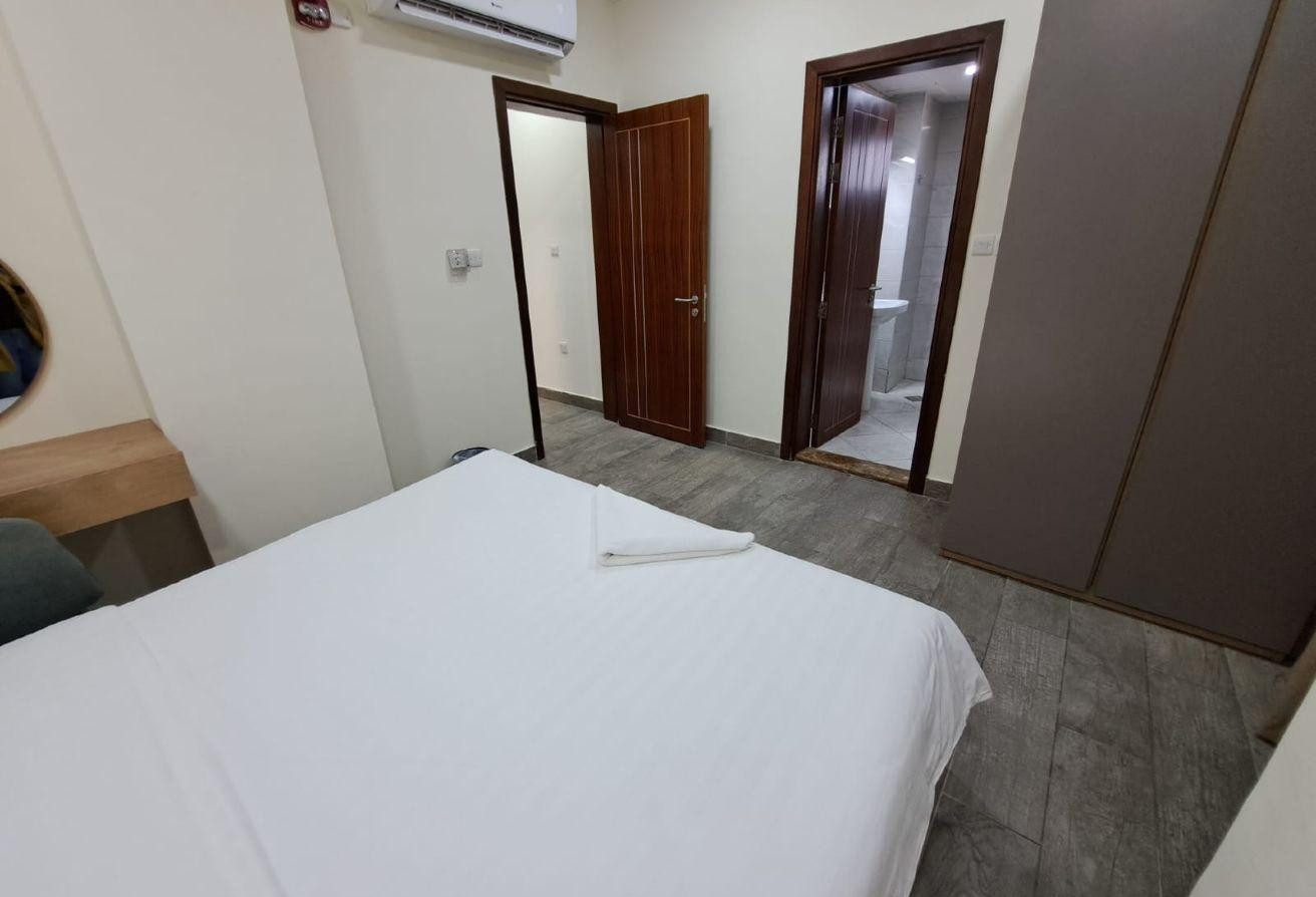 Available 1BHK Hotel Apt nr Umm Ghuwailina METRO! - Hotel Apartments in Old Airport Road