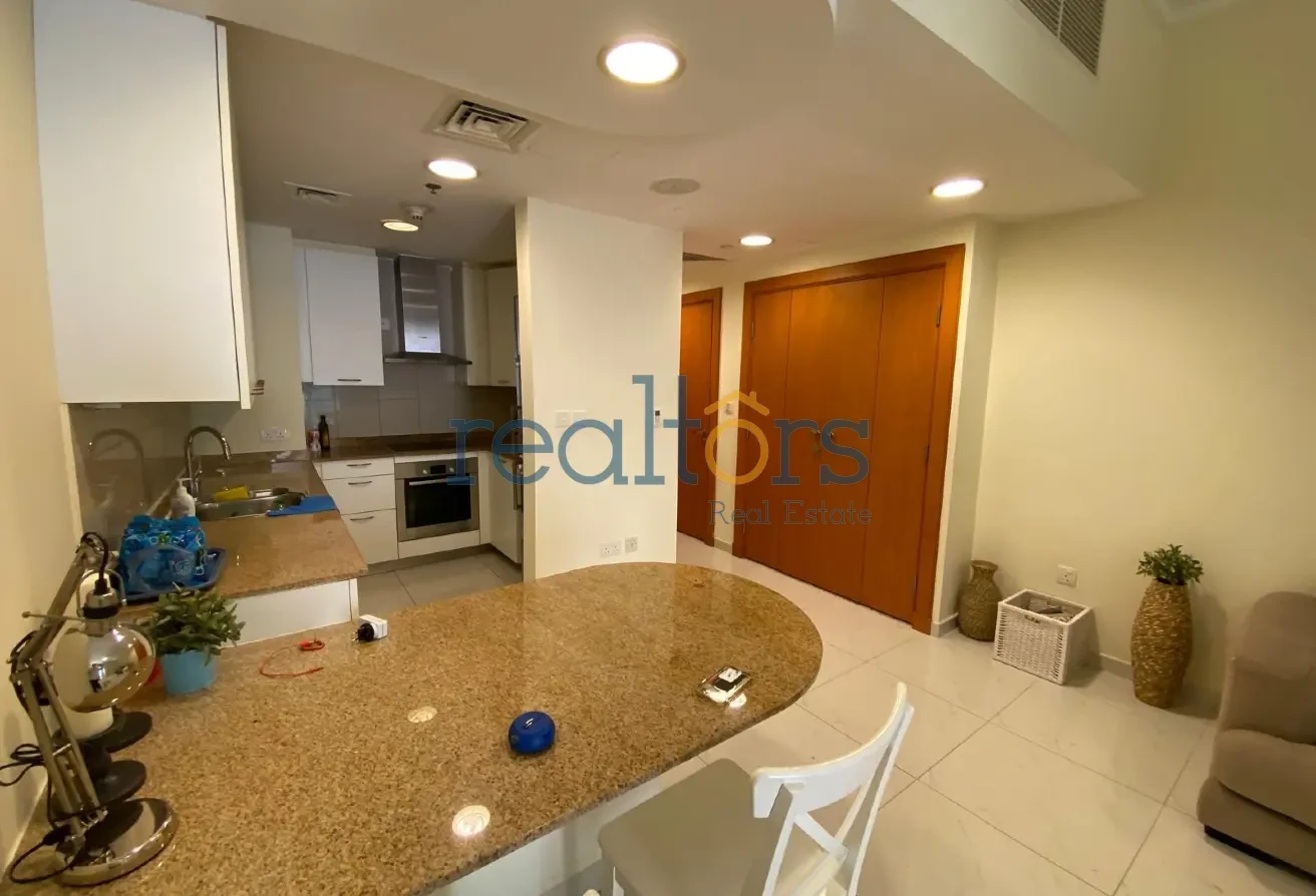 1 month free I Partial Sea view I Great amenities - Apartment in Viva Bahriya