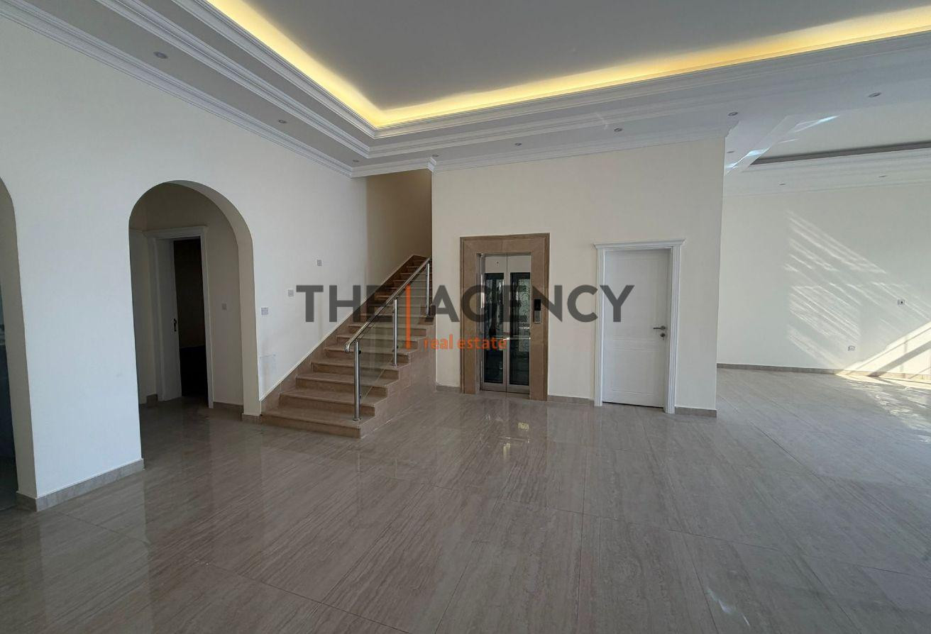 Villa for Sale – Umm Qarn - Villa in Umm Qarn