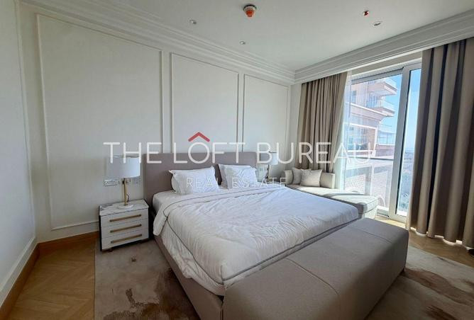 Premium 3BHK Stunning Flat with Full Marina View