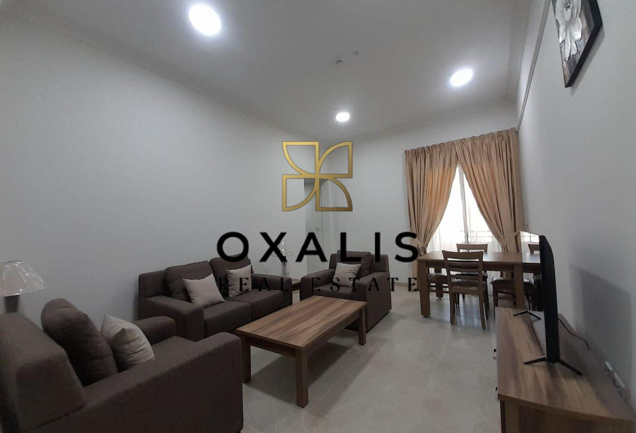 AMAZING 2 BHK APRTMENT WITH GOOD FINISHING
