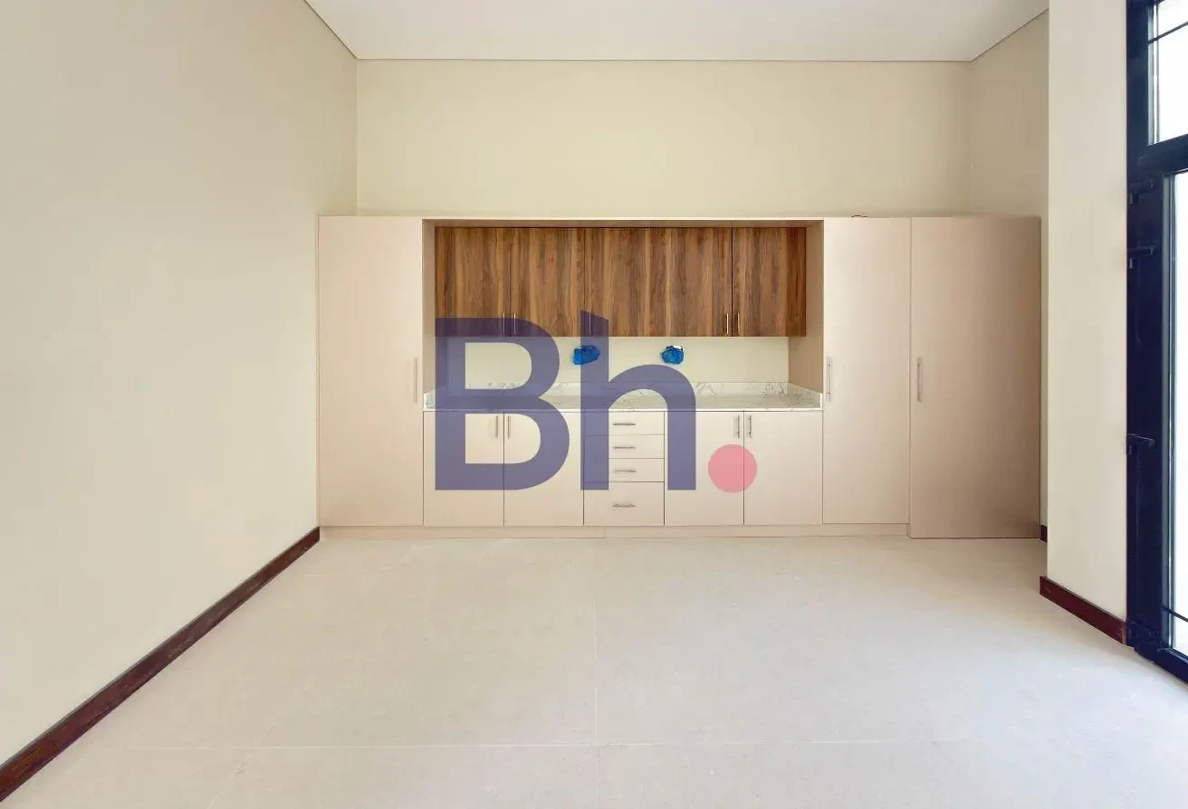 STYLISH BRAND-NEW VILLA FOR SALE - Villa in Rawdat Al Hamama