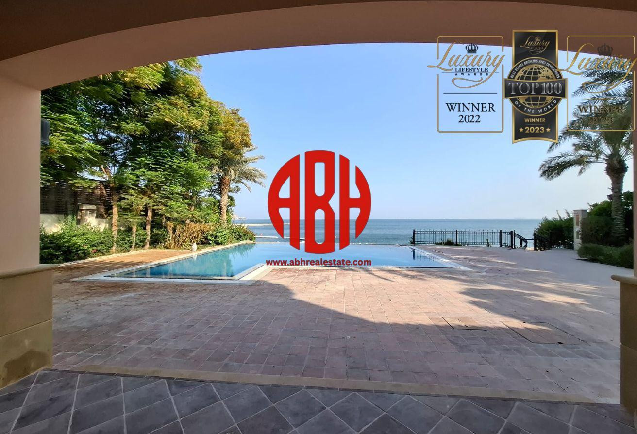 LUXURY BEACHFRONT VILLA | 4BR +MAID | PRIVATE POOL - Villa in The Pearl