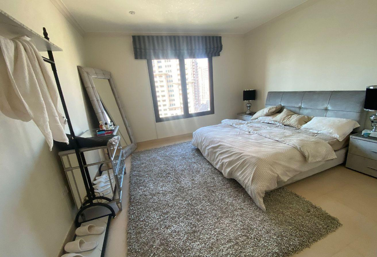 FOR SALE. 1 BEDROOM-F/F-WITH TITLE DEEDS