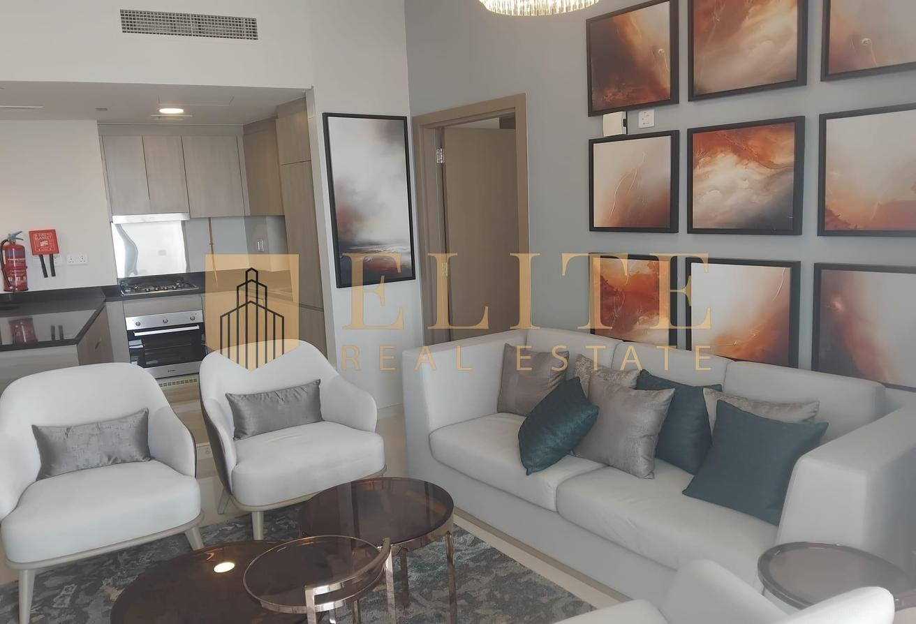Urban Living | High Floor | Bills included