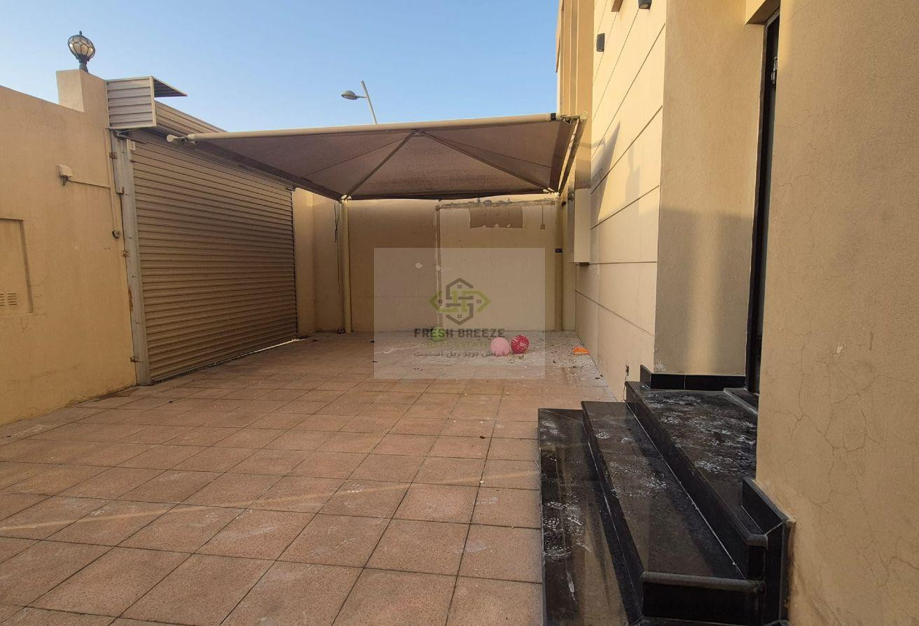 Un-Furnished 5BHK Stand Alone Villa In Thumama. - Villa in Al Thumama