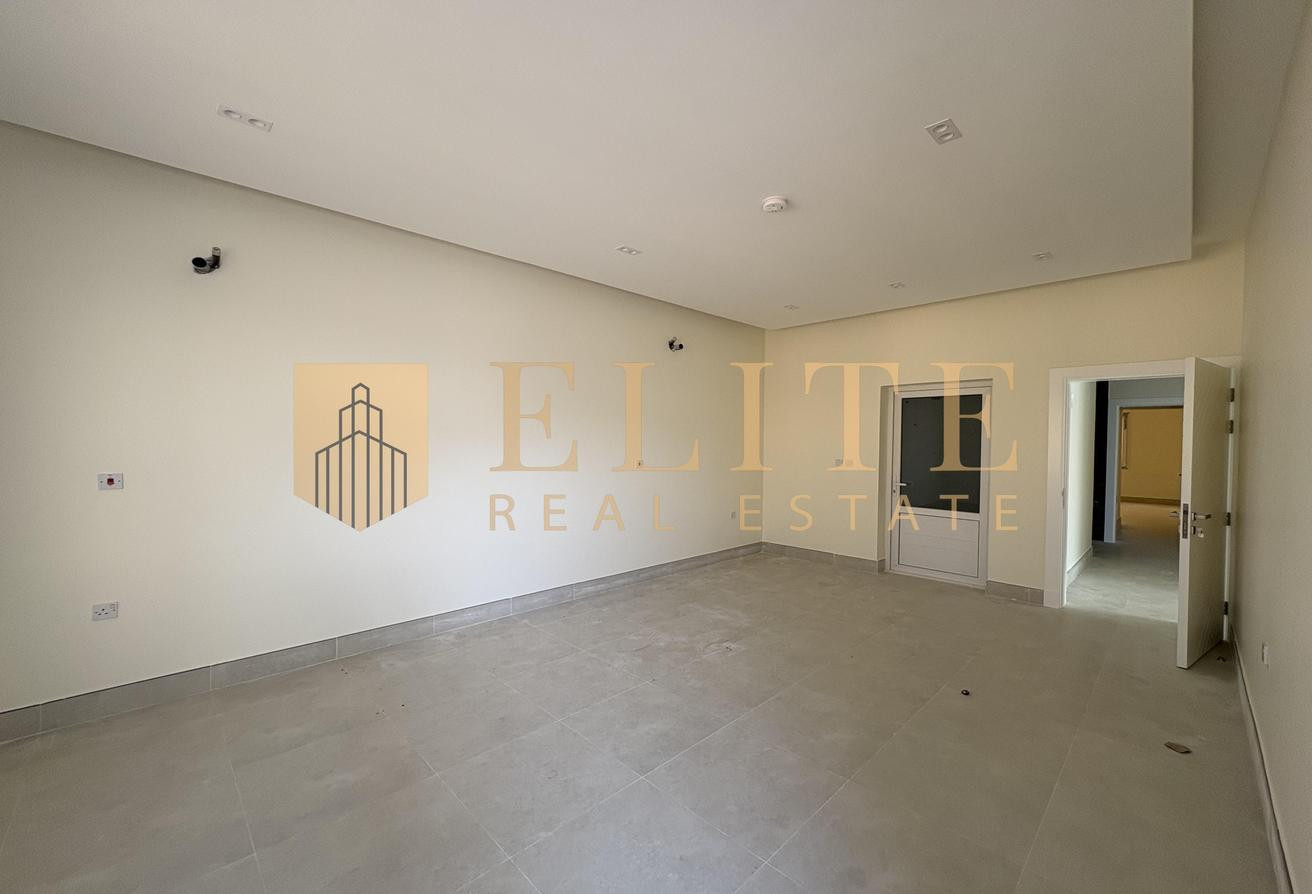 Brand New 8BDR+maid+driver room standalone villa - Villa in Osama Bin Zaid Street