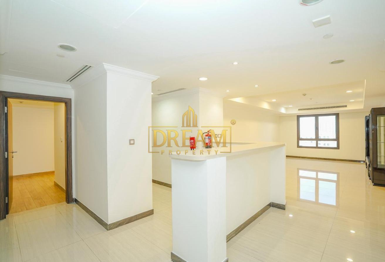 Neat And Clean | Semi Furnished 1 Bedroom - Apartment in West Porto Drive