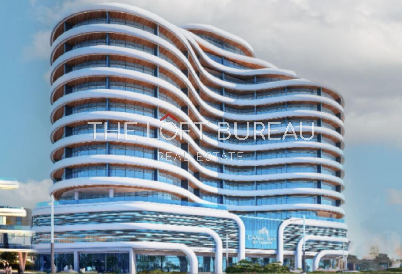 3BHK |220m²| Garden & Pool View | 4%DP | PP2033