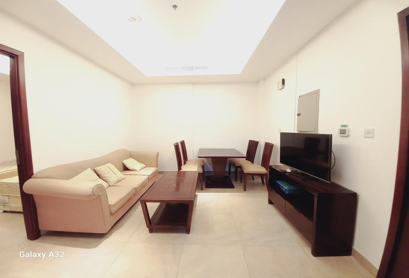 Include All bills 2 bHK F.F Apterment for Family - Apartment in Umm Ghuwailina