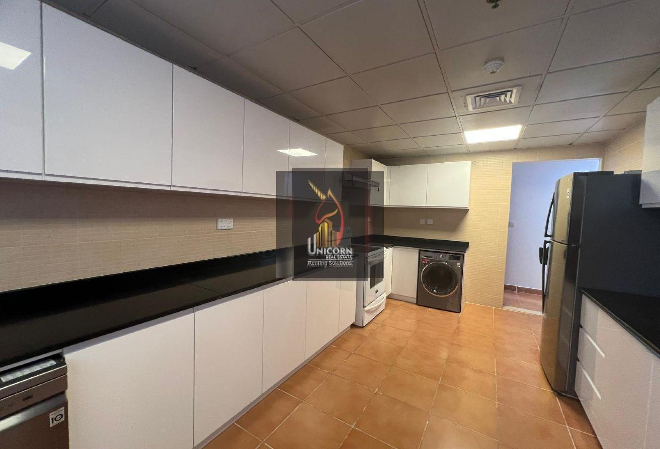 Amazing 3 BHK Apt|SF|Balcony|1 Month Free - Apartment in West Bay