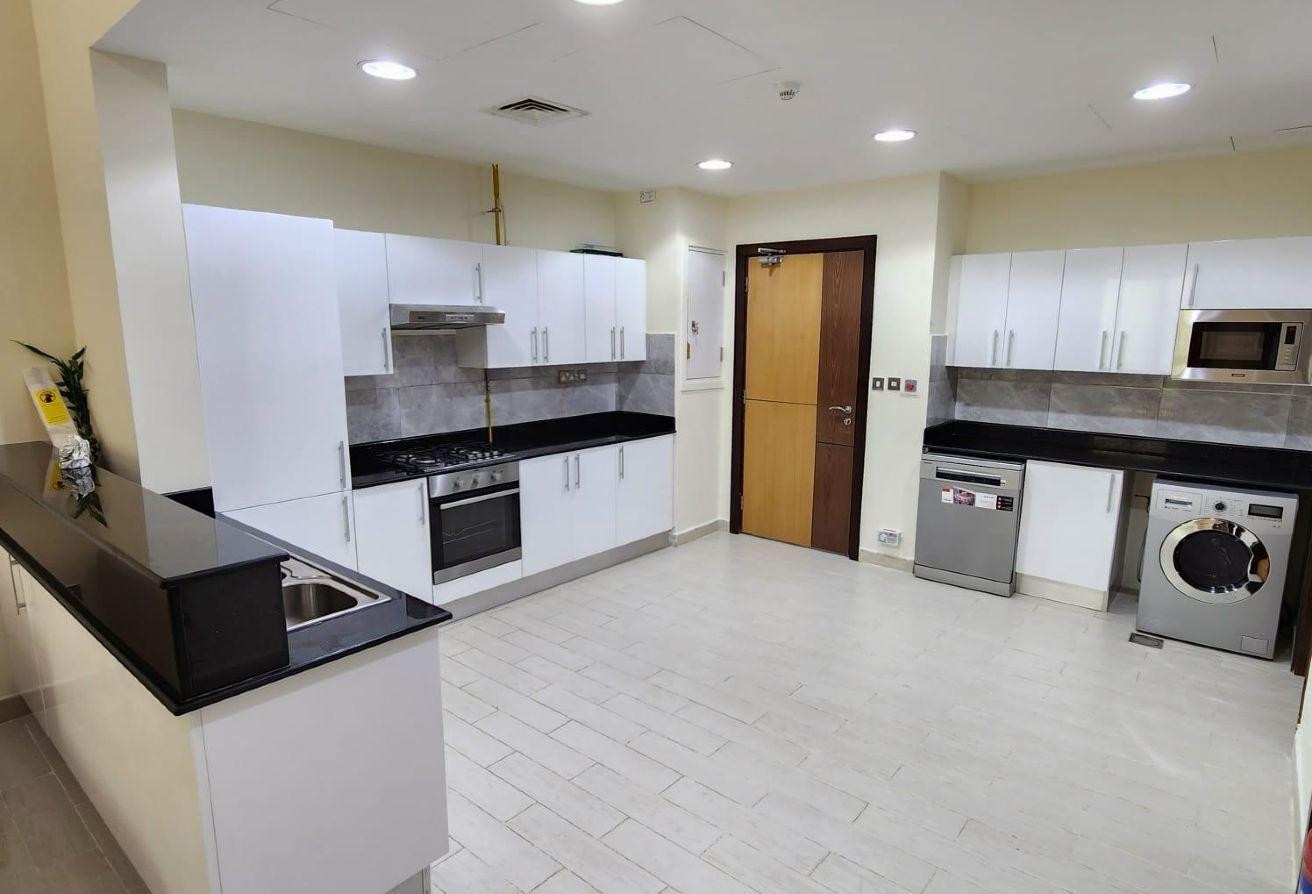 Prime Investment Ready 1-Bedroom Apartment –1.2M - Apartment in Fox Hills South