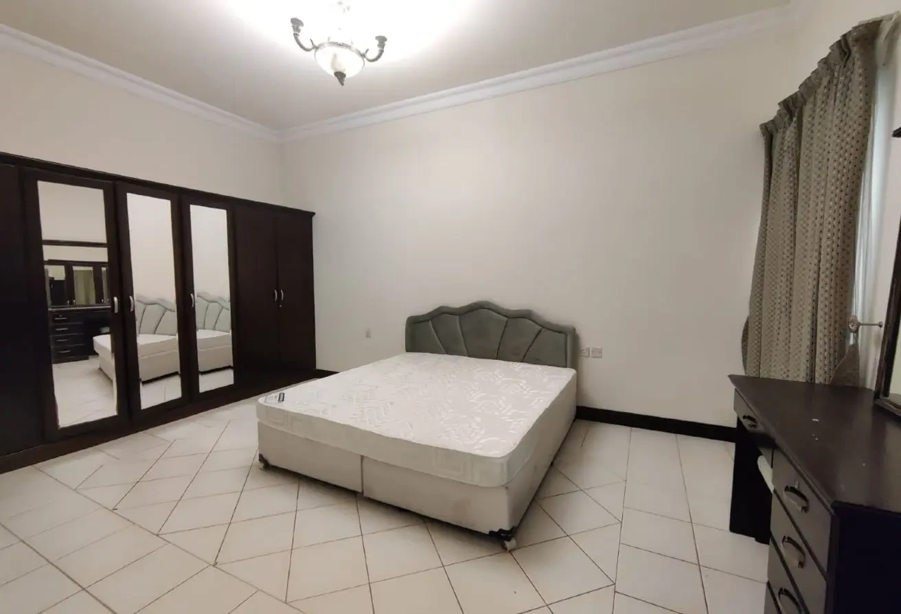 2 bedroom apartment at al Mansoura Fully furnished - Apartment in Al Mansoura