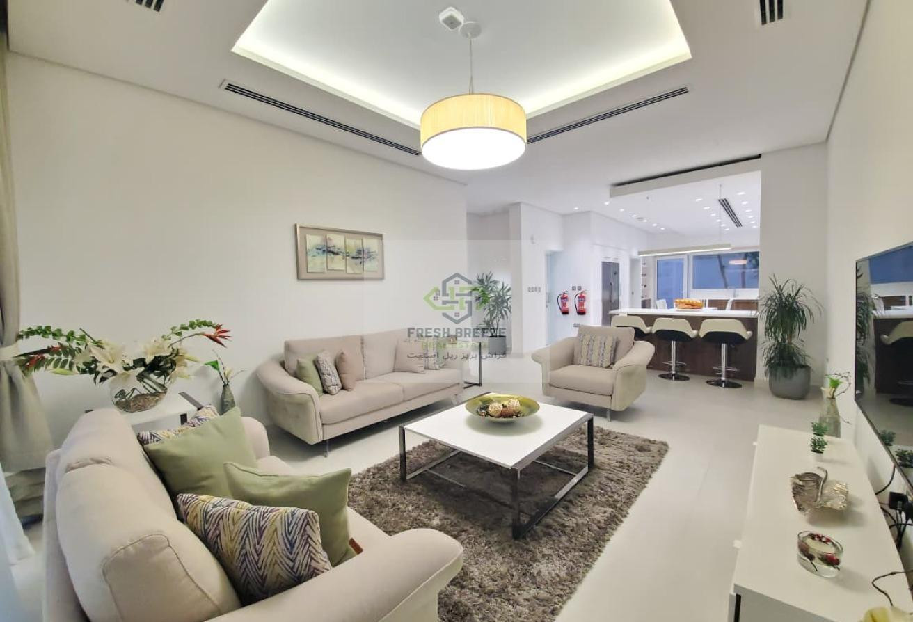 Elegant Villa with multiple Amenites in Al Aziziya - Villa in Oriental Village Compound