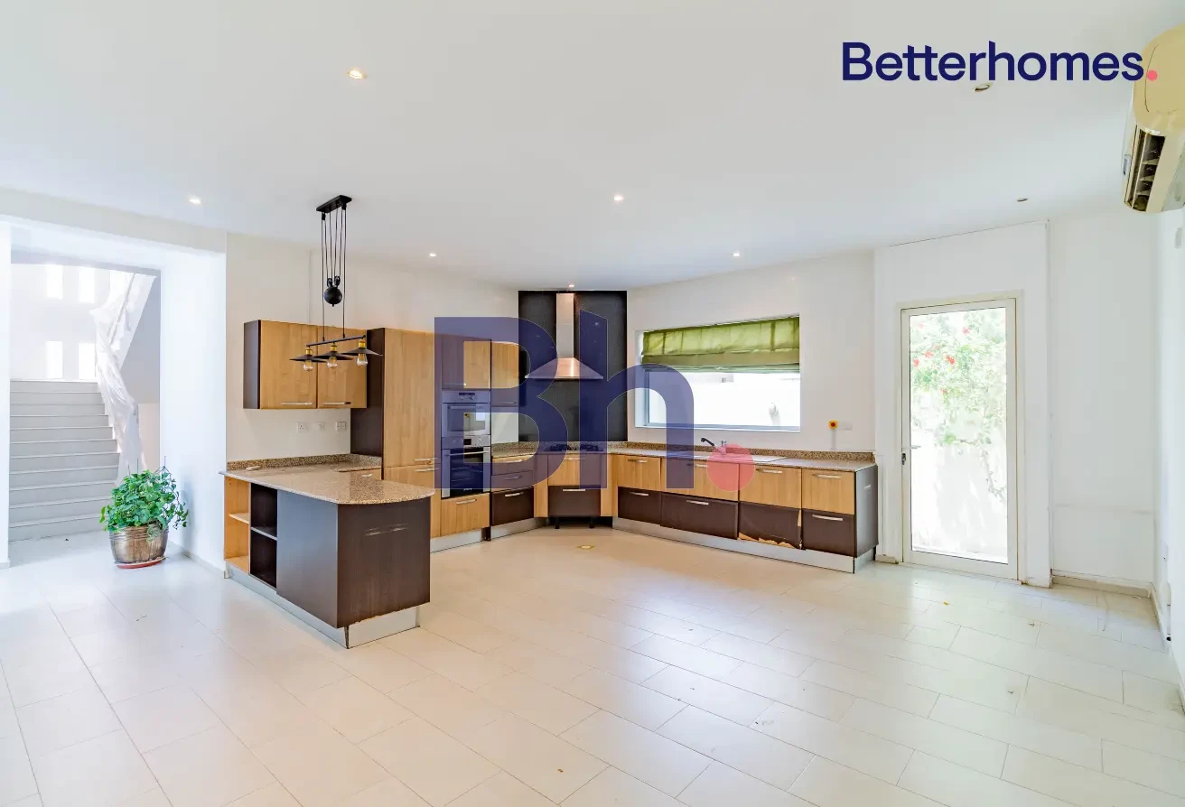 BEAUTIFUL VILLA | 5 BEDROOMS | PRIME LOCATION - Villa in Diplomats Area