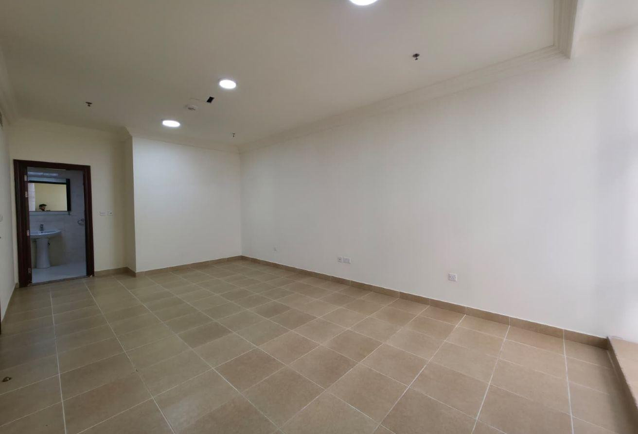 specious UF 3Bhk in the cornish 7200+2month free - Apartment in Doha