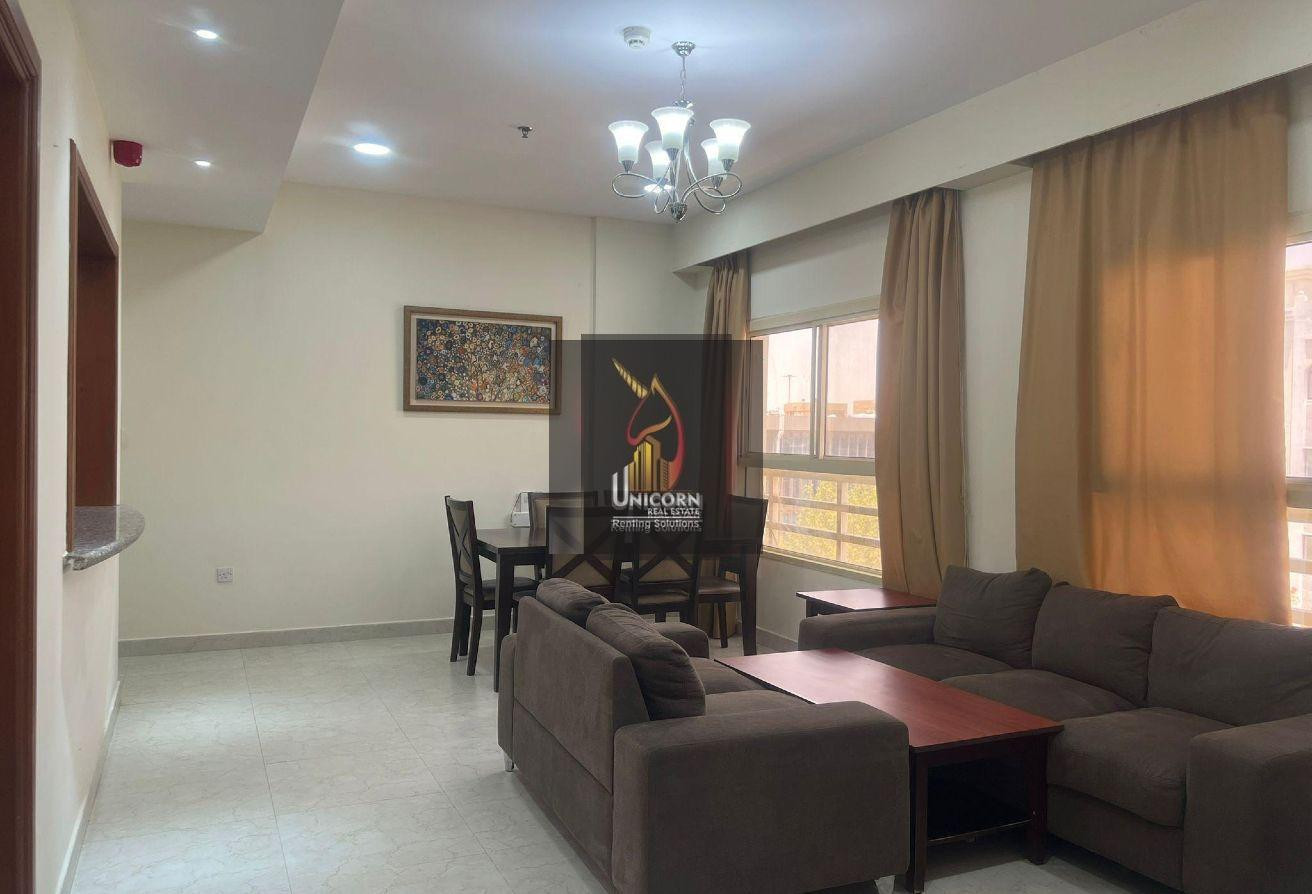 Good Location |Three BHK Apt | FF|Near Park - Apartment in Muntazah 7