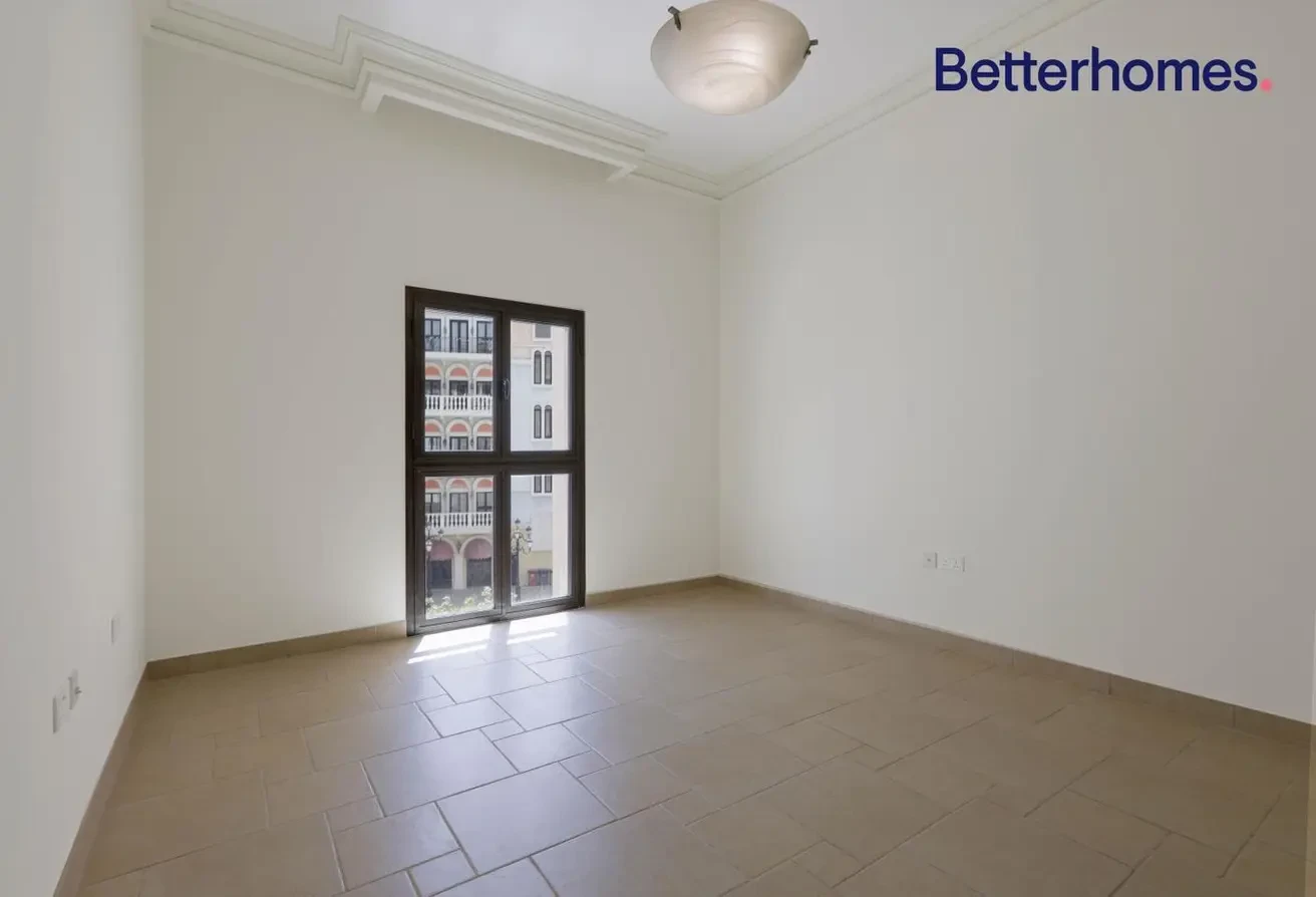 COZY | 1 BEDROOM | SEMI FURNISHED | SPACIOUS - Apartment in Doha