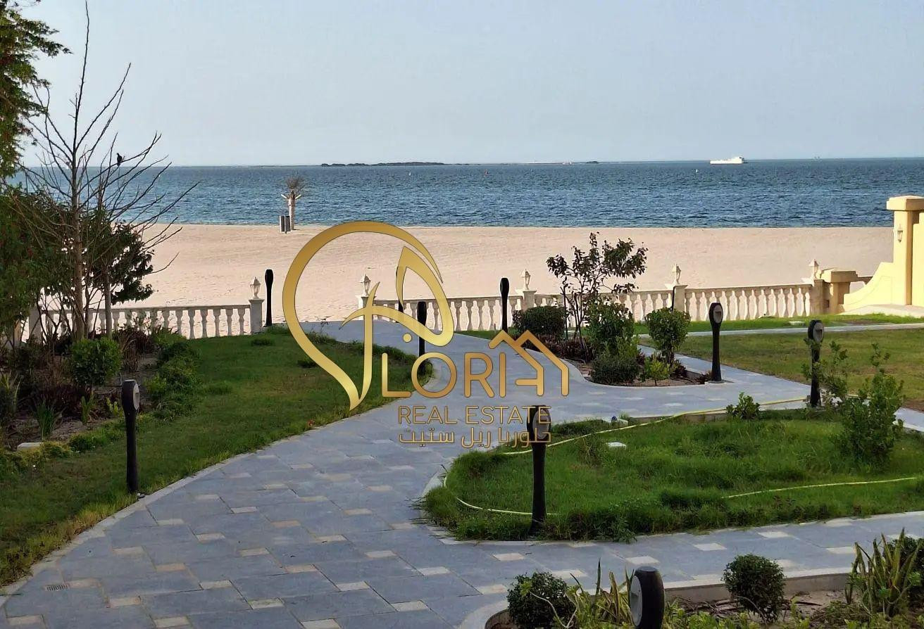 Stunning Dream Villa with Pool &amp; Private Beach - Villa in The Pearl