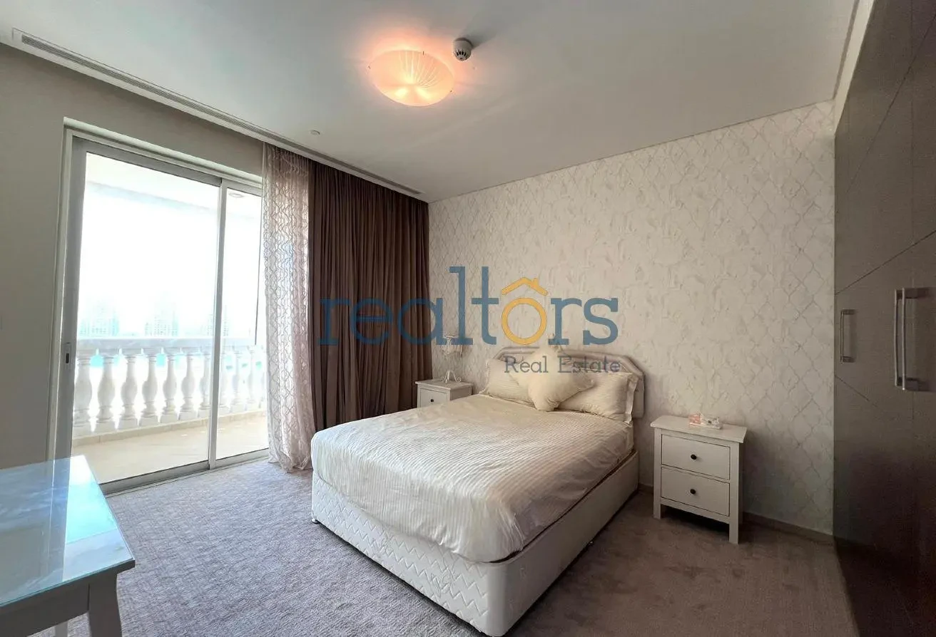 Direct Marina | 2 Bed Plus Maids | 3 Balconies - Apartment in Viva West