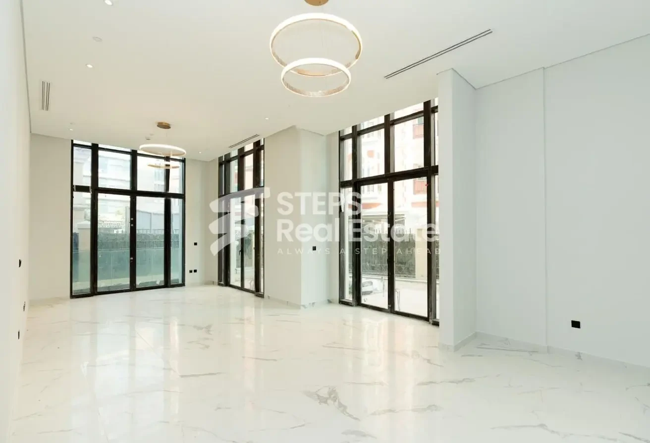 Elegant Flat with Garden and Maids Room - Apartment in Giardino Apartments