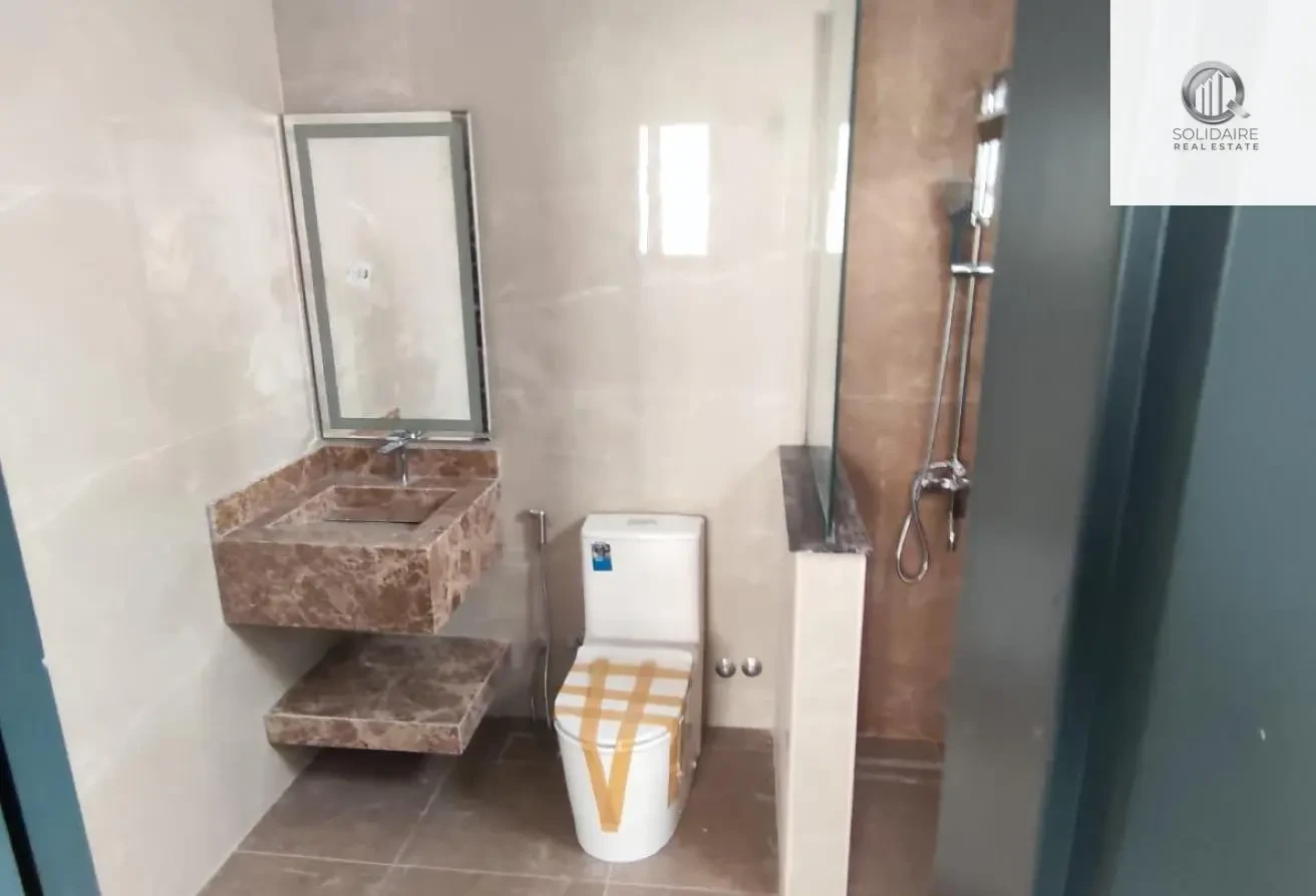 For Sale | Commercial Villa | Azghawa Main Road - Villa in Izghawa