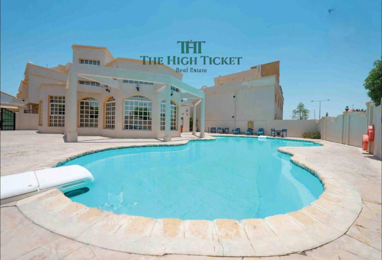 Fully Furnished 1BHK with Full Sea View in Pearl