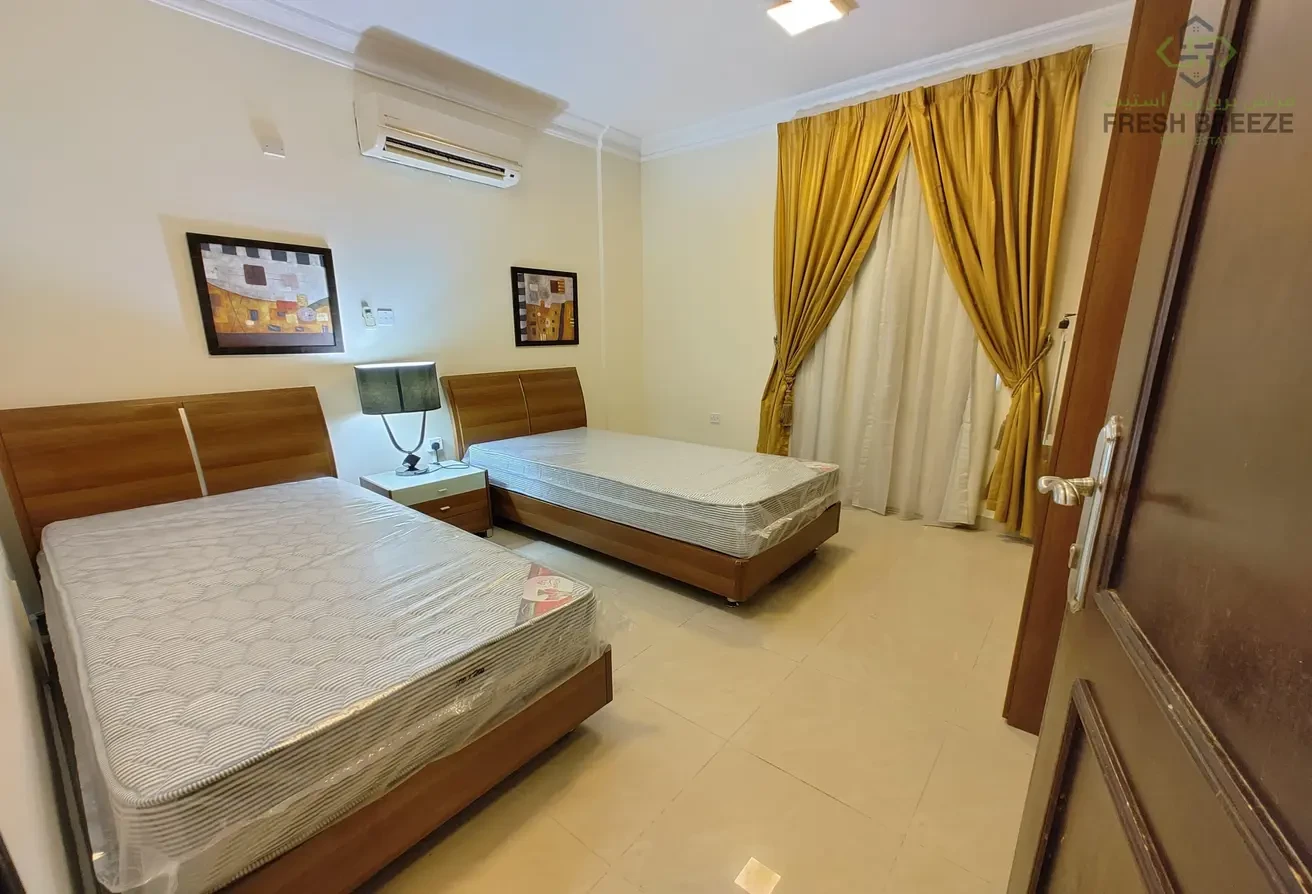 3 BHK Fully Furnished For Families Near Metro - Apartment in Umm Ghuwailina 4